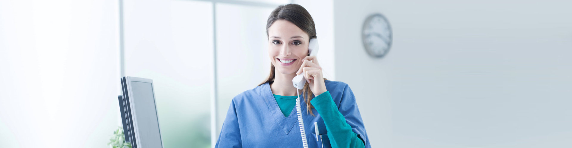 an healthcare worker with telephone